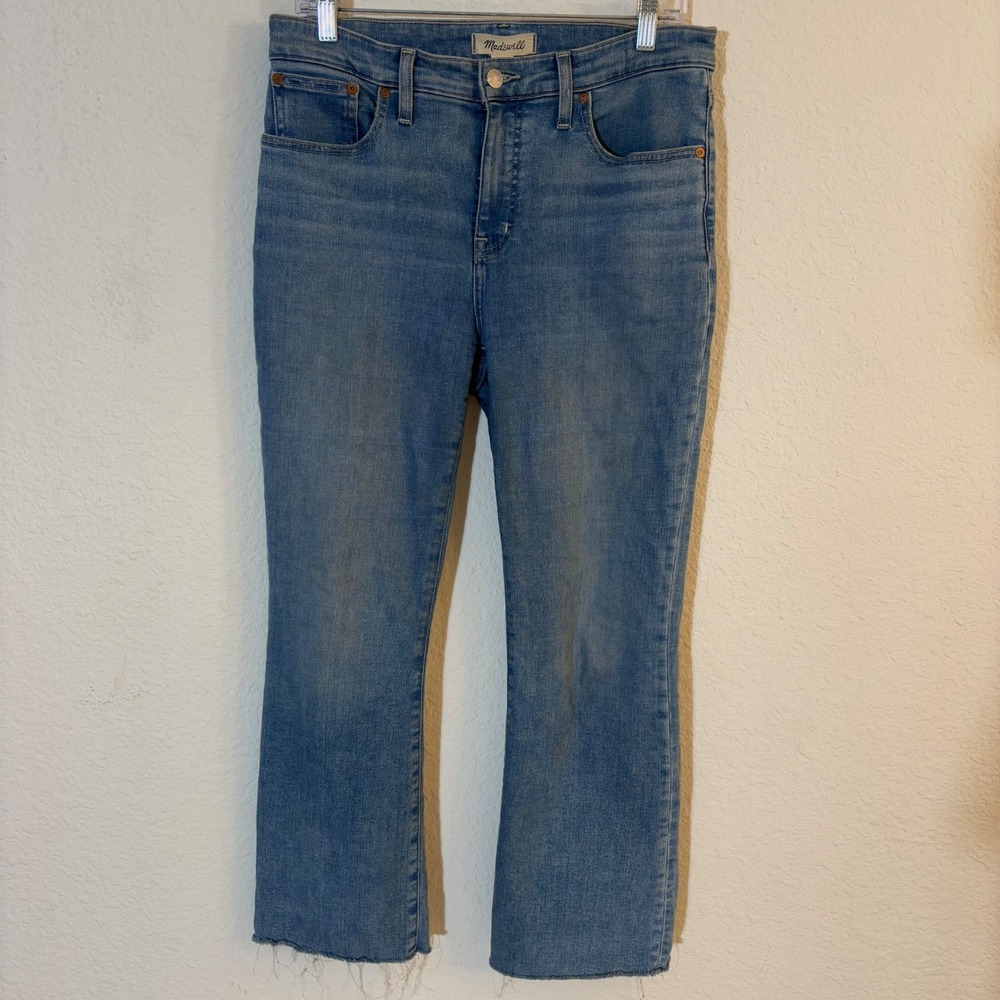 Madewell Mid-Rise Kick Out Jeans Size 29 Light Blue DM7429